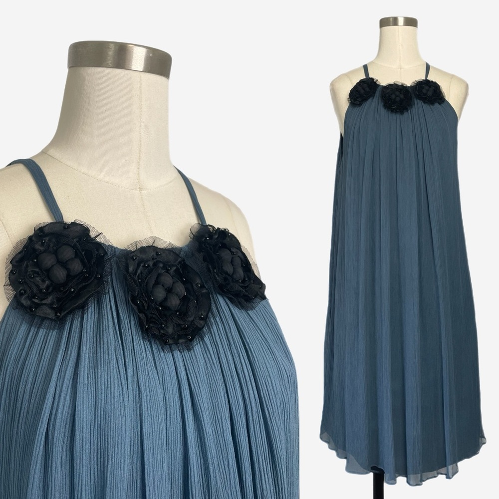 BCBGMaxAzaria Blue silk chiffon flowy shift mini dress 3D floral appliqués M/L